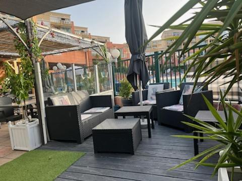 Magnifique Vue Mer Et Piscine - Les Cles De L Esterel Theoule-sur-Mer Exterior photo
